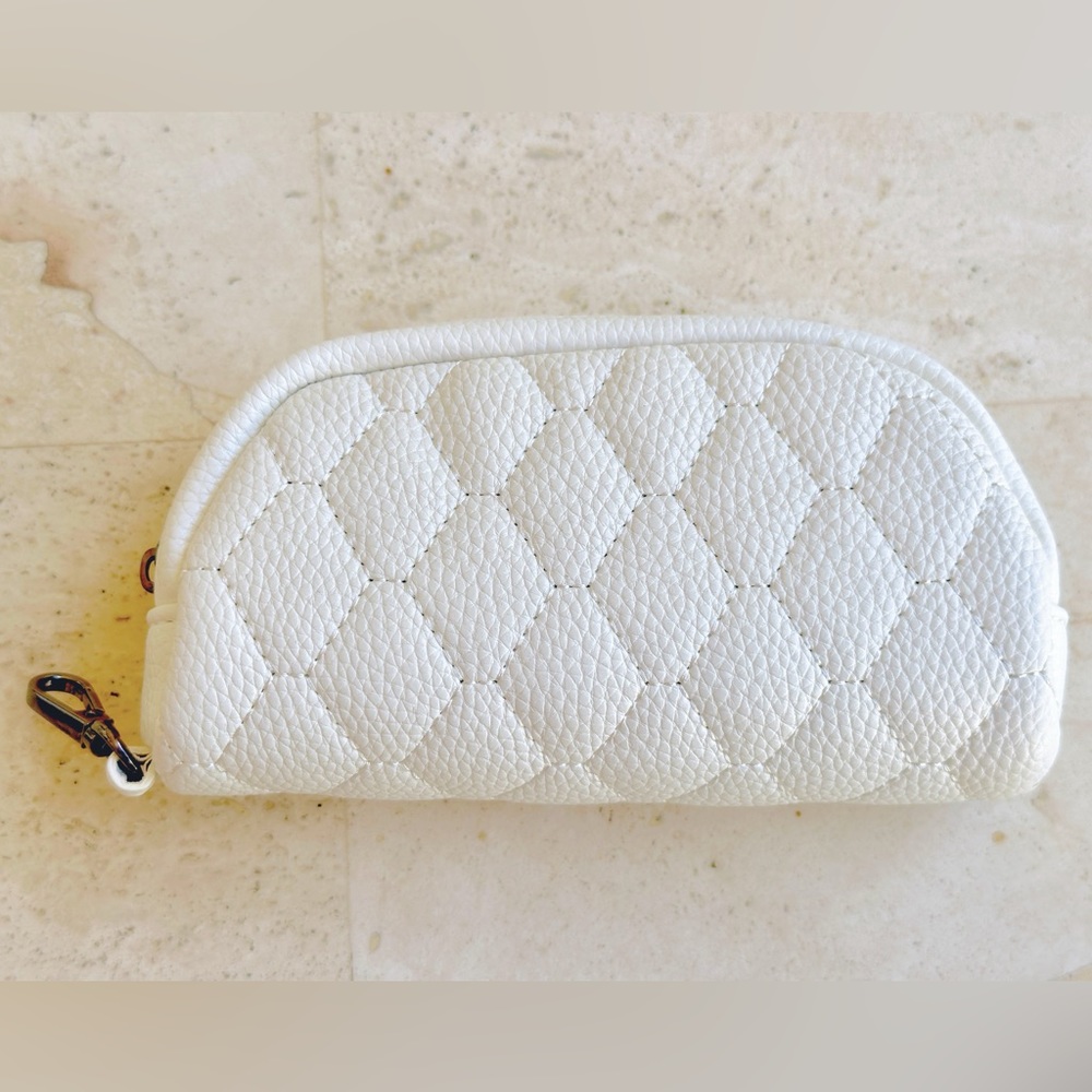 Lug Bobsled Classic VL Eyeglass Case (White) NWOT